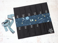 Dry Oilskin Needle Roll - Old Gold / Retro Space